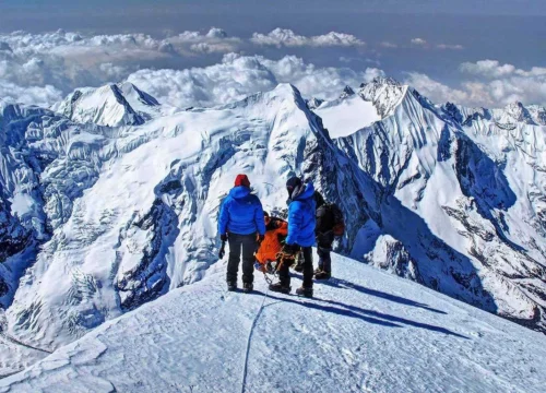 Mera Peak Climbing - 19 Days